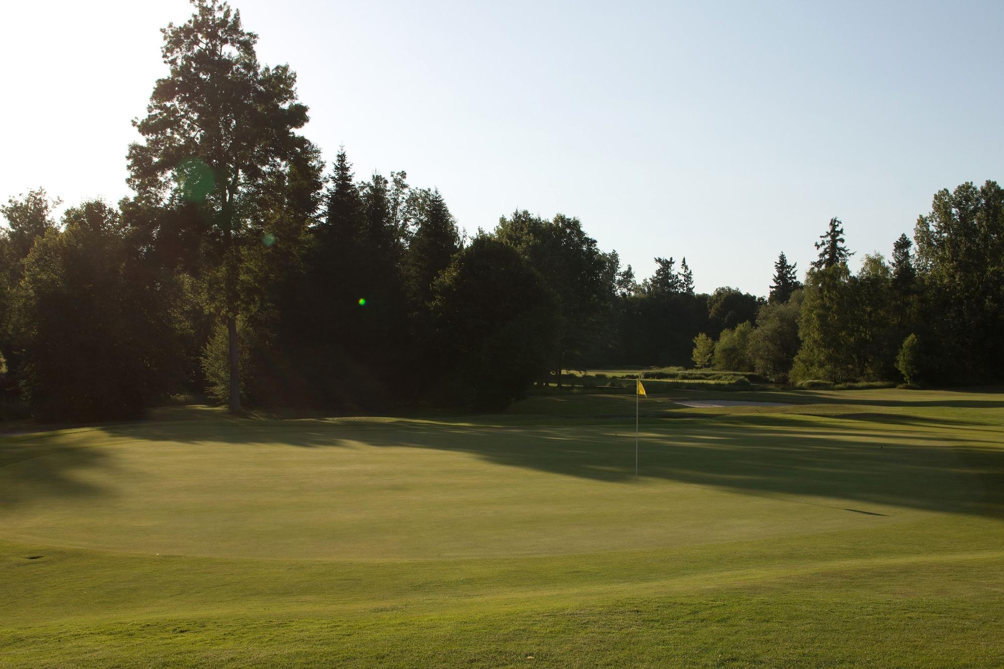Domaine Et Golf De Vaugouard - La Maison Younan Fontenay-sur-Loing Экстерьер фото